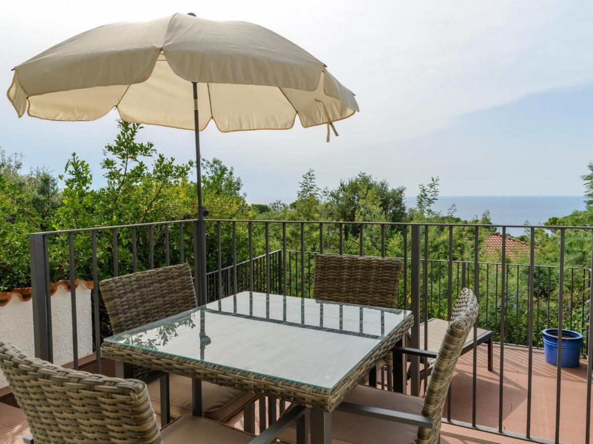 Vila Alba By Danlux Invest Tossa de Mar Exteriér fotografie